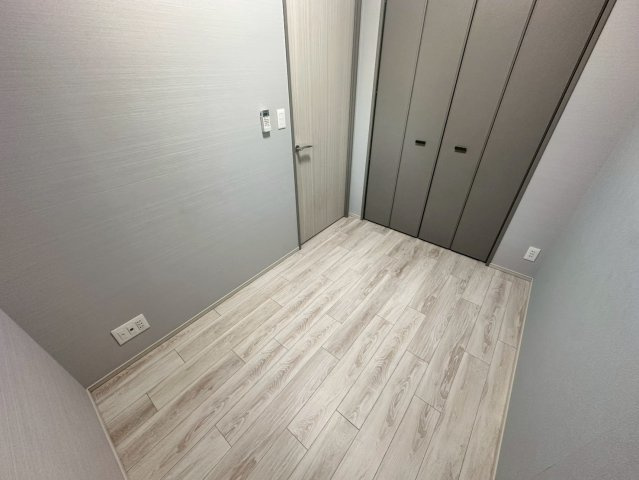 PHOENIX北堀江の洋室