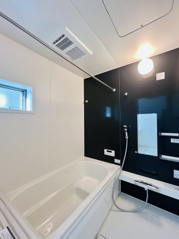 高崎市矢中町の浴室|高級感溢れるユニットバスで１日の疲れも癒されます♪