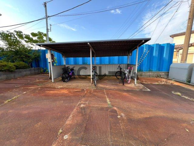 フィルコート新町参番館の駐車場