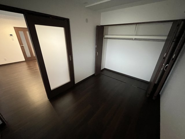 ウィステリア神戸湊川の居間・リビング