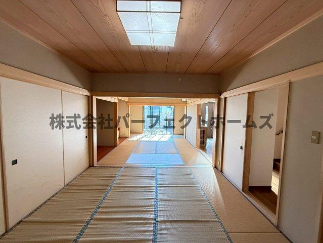 津田東町3丁目戸建　賃貸の内装|内装もきれいです