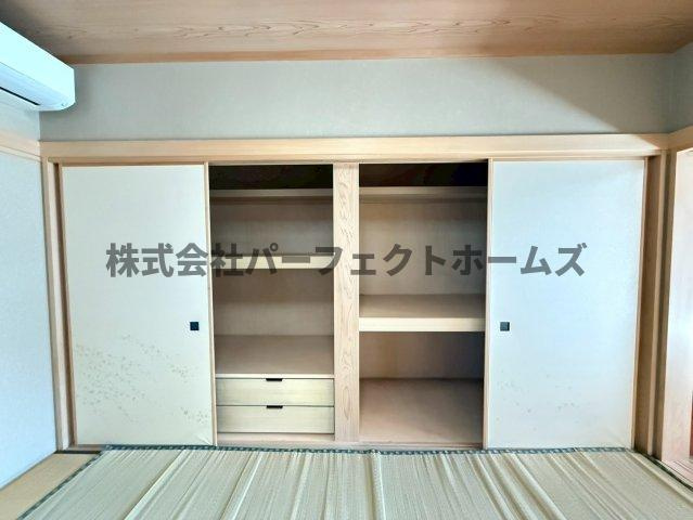 津田東町3丁目戸建　賃貸の収納|十分な収納スペースがあります