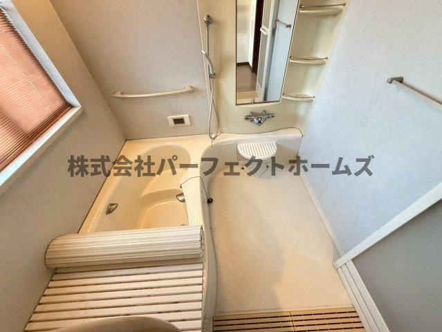 津田東町3丁目戸建　賃貸の浴室|日々の疲れを癒すお風呂付です