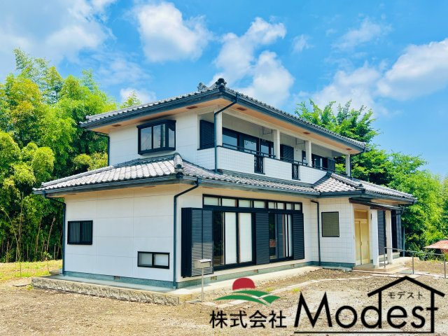 高崎市高浜町の外観|年中無休で平日の仕事終わり夜２０時まで受付可能です。
事前のご予約がオススメです。お気軽にお問い合わせください