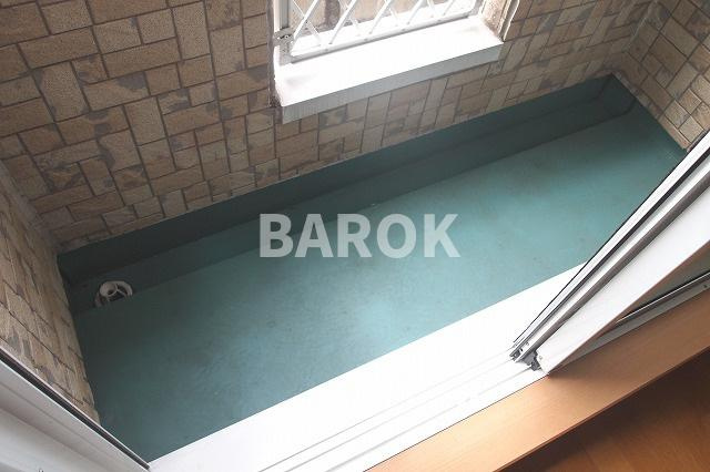 コンフォートベネフィス箱崎３のバルコニー