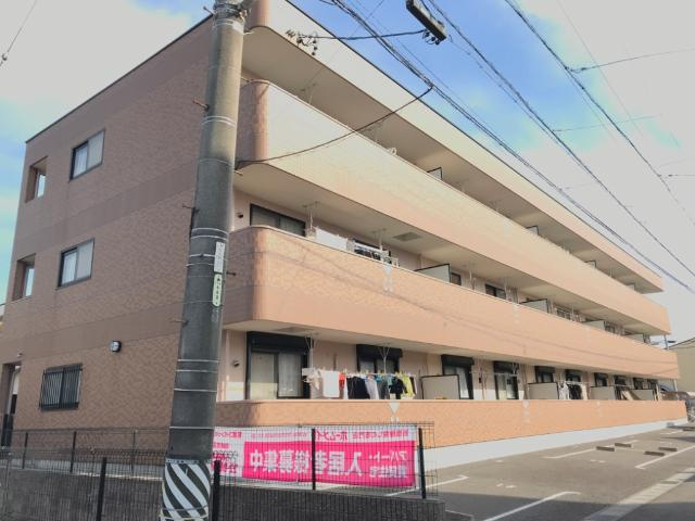 フォレスト　カワハラ