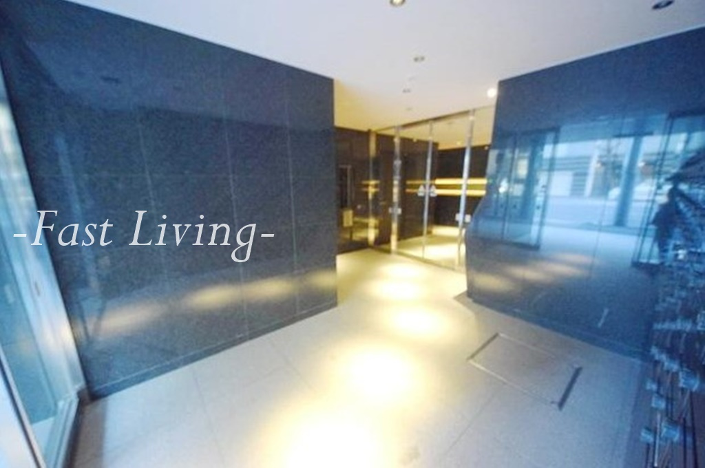 クレイシア秋葉原のロビー