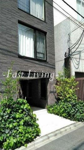 SOU YOTSUYA FUNAMACHIのエントランス