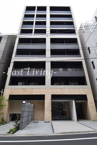 THE　AXIS　KOJIMACHIのエントランス