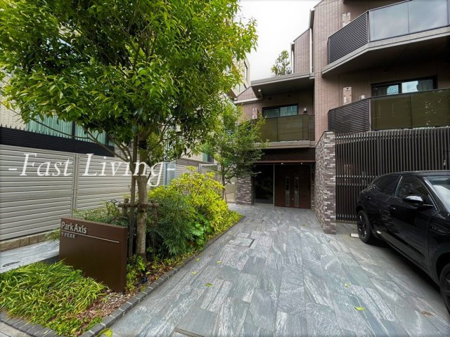 パークアクシス市谷加賀町