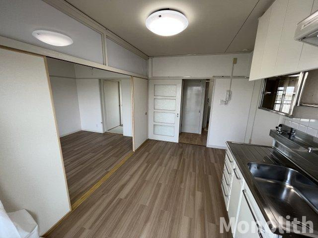 鶴山台36号棟の内装