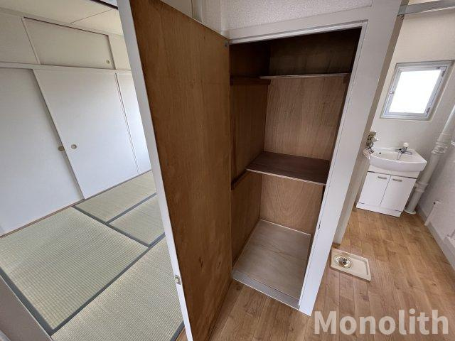 鶴山台36号棟の収納