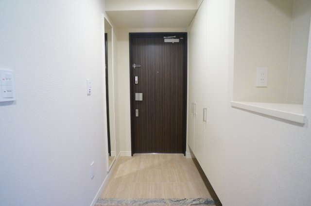 ラヴィーナ奈良の玄関