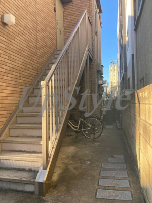 【エントランス】 | カーサリリオ