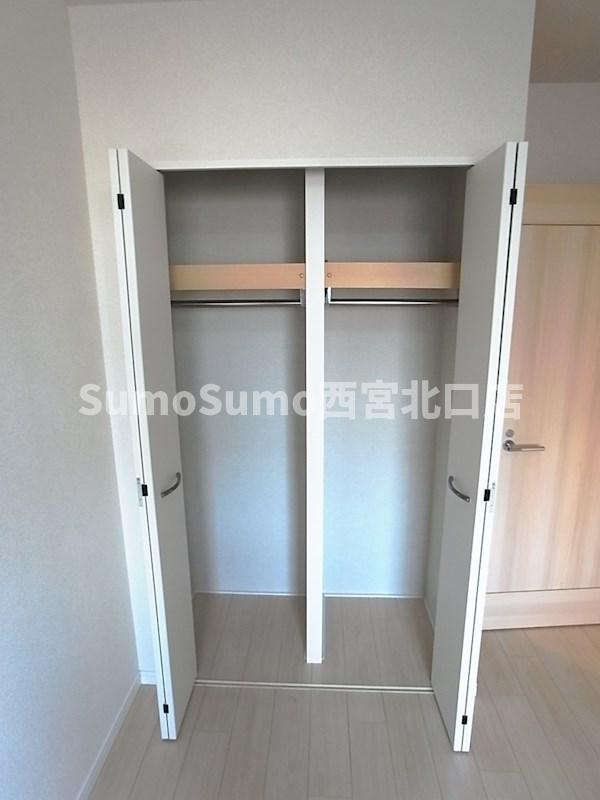 甲子園三番町ハイツの収納