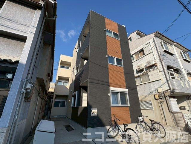 ロイヤルオーク小路の外観