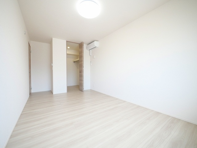 Villa Calmaの内装|内装は落ち着いています