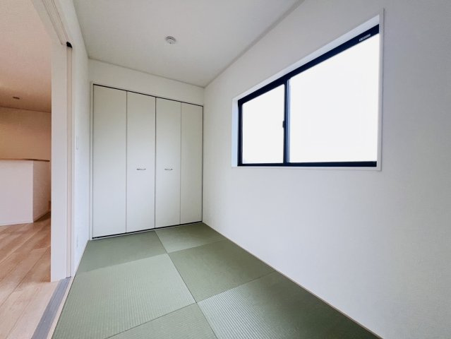 碧南市鴻島町四丁目81番1、81番2『仲介手数料無料』新築戸建ての和室