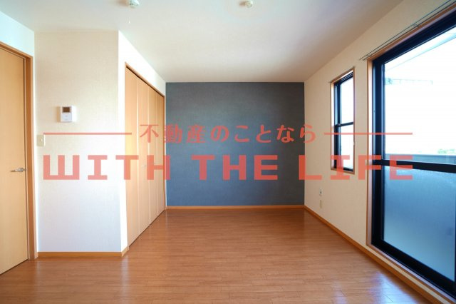 エトワール【キャッシュバック対象物件】の居間・リビング|リビングです