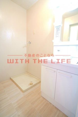 エトワール【キャッシュバック対象物件】の洗面所|スペースが確保できる洗面所です