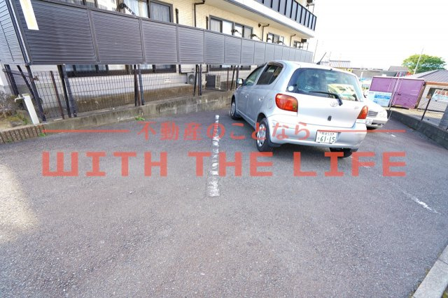 エトワール【キャッシュバック対象物件】の駐車場|駐車場です