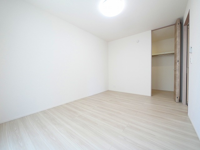 Villa Calmaの内装|明るい室内です
