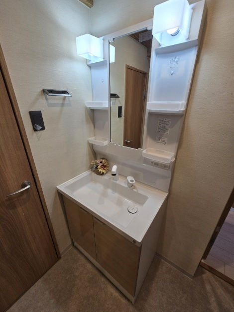 プランタンビルの独立洗面台|洗面台です。