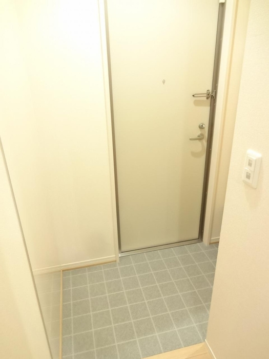 ディア・カーサ白藤の玄関|※同タイプの部屋写真です