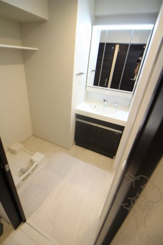 HK Residenceの洗面所
