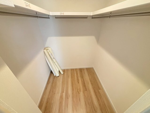 ソレイユビセレクト法蓮町ＩＩの内装