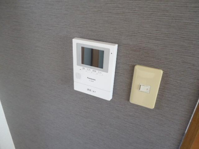 【セキュリティ】 | サンシャイン長岡壱番館 | カメラ付インターホン