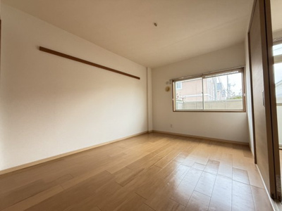 【洋室】 | ニューシティレスポワール | 使い勝手のいい洋室です