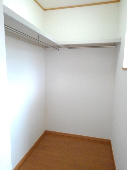 【収納】 | たっぷり収納ウォークインクローゼット
