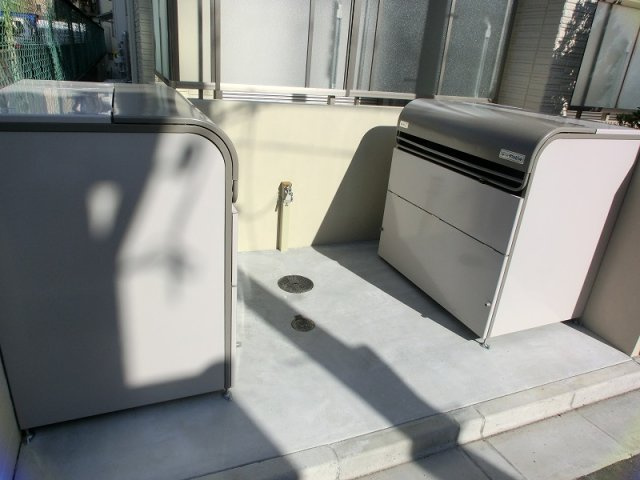 シャーメゾンコンフォート八戸ノ里B棟のその他