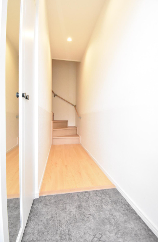 サーコリンの玄関