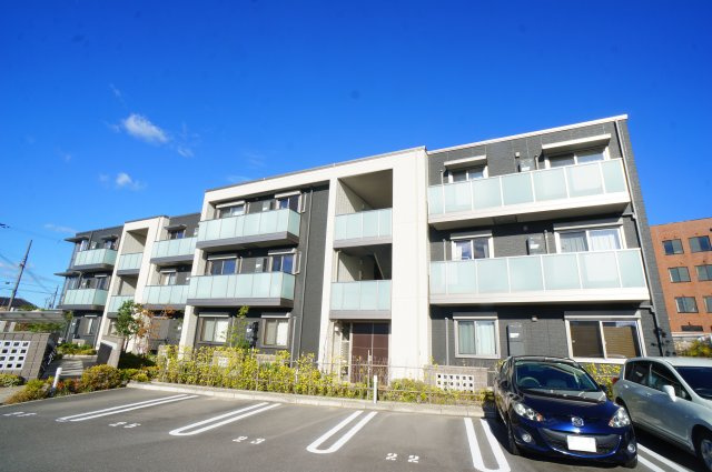 シャーメゾン青垣