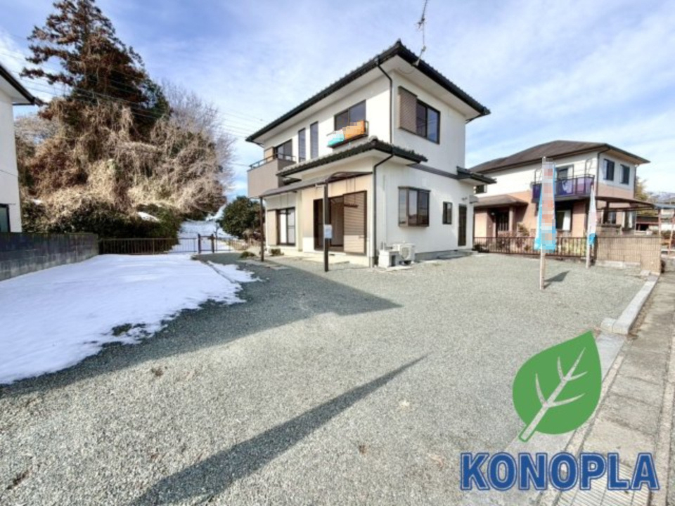 【中古戸建】桐生市新里町山上の外観|■外観