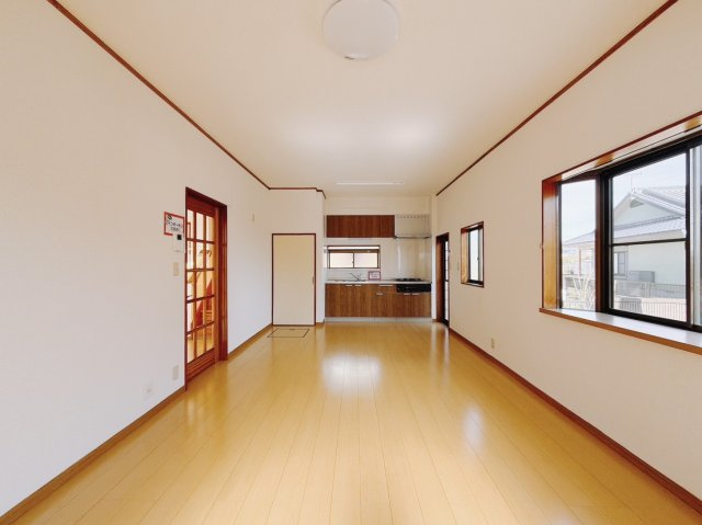 【中古戸建】桐生市新里町山上の居間・リビング|■リビング