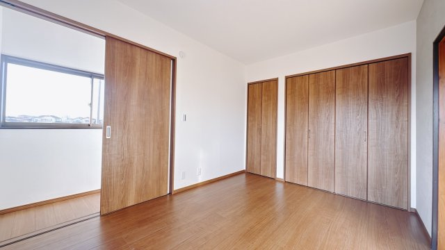 【中古戸建】みどり市笠懸町阿左美1期の洋室|■2階洋室