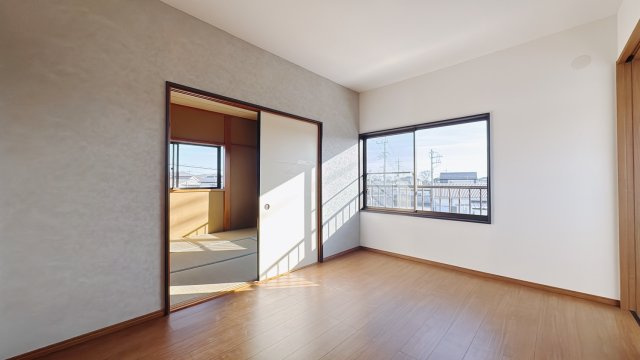 【中古戸建】みどり市笠懸町阿左美1期の洋室|■2階洋室