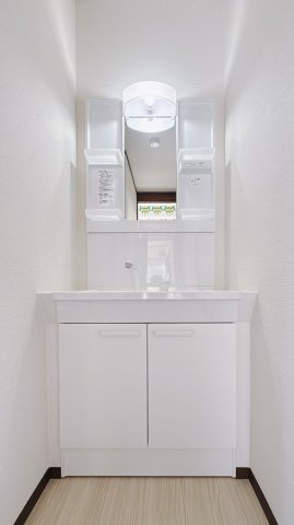 【中古戸建】桐生市境野町6丁目の独立洗面台|■独立洗面台