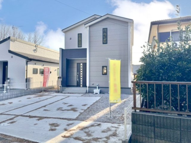 【新築戸建】館林市第3西高根町のその他|■外観｜土日のご見学はもちろん、平日・夜間のご案内も大歓迎です♪「今から見たい」や「仕事終わりに見たい」にもご対応できますのでお気軽にお問い合わせください♪