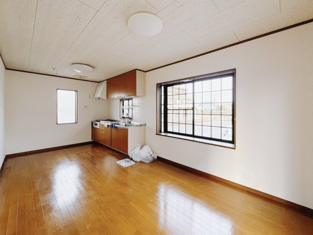 【中古戸建】館林市富士原町の居間・リビング|■リビング