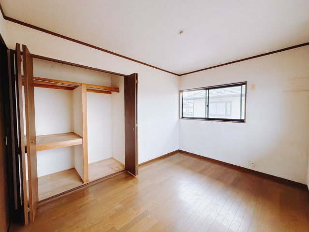 【中古戸建】館林市岡野町の洋室|■2階洋室