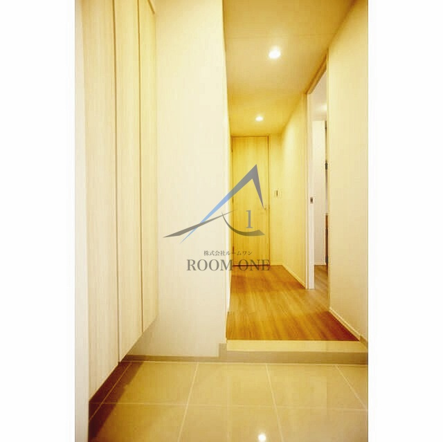 ＬＵＣＵＬＩＡ　ＣＯＵＲＴの玄関|玄関です。