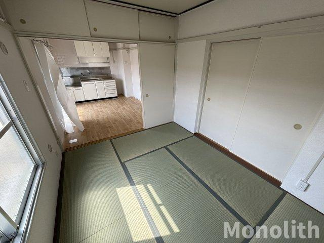 鶴山台53号棟の内装