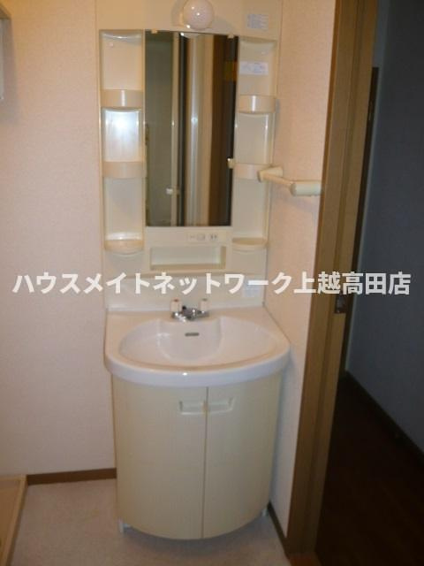 ケントマリンハウスＡの独立洗面台|洗面化粧台
