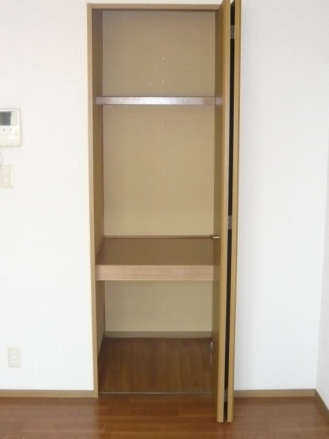 ケントマリンハウスＡの収納|クローゼット