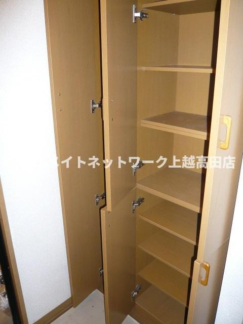 ケントマリンハウスＡの設備|シューズボックス

