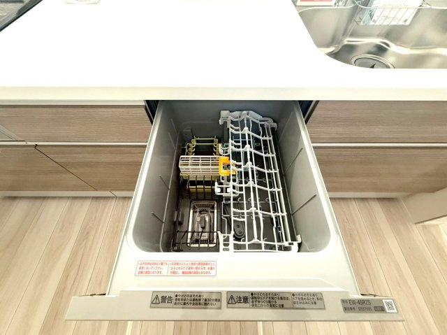 座間市緑ヶ丘「LIGARE」のキッチン|シンプルで使いやすい室内設計の新築戸建て。